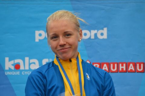 Ida Jansson blev bästa svenska i juniortjejernas tempolopp.